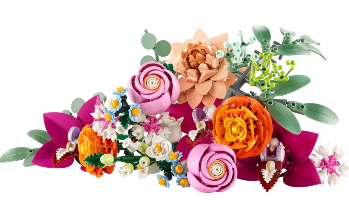 LEGO® Botanicals Pretty Pink Flower Bouquet – 10342 - Image 3