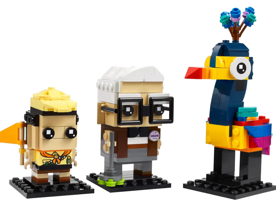 LEGO® Brickheadz™ Disney™ and Pixar Carl, Russell & Kevin – 40752