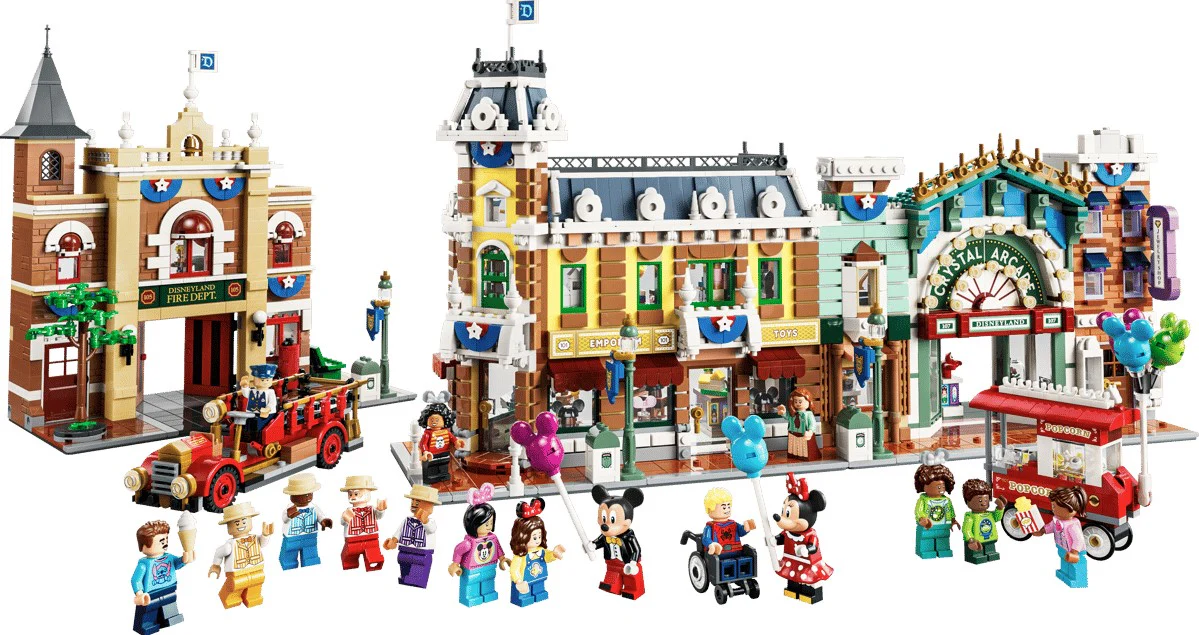 LEGO® Disney™ Main Street, U.S.A. – 43302