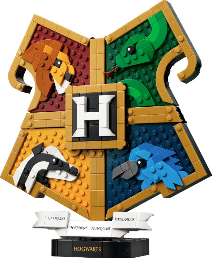 LEGO® Harry Potter™ Hogwarts™ House Crest – 76462