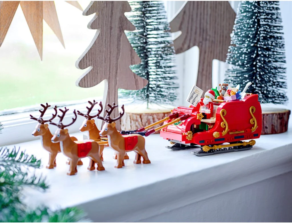 LEGO® – Santa’s Sleigh - 40499 - Image 3